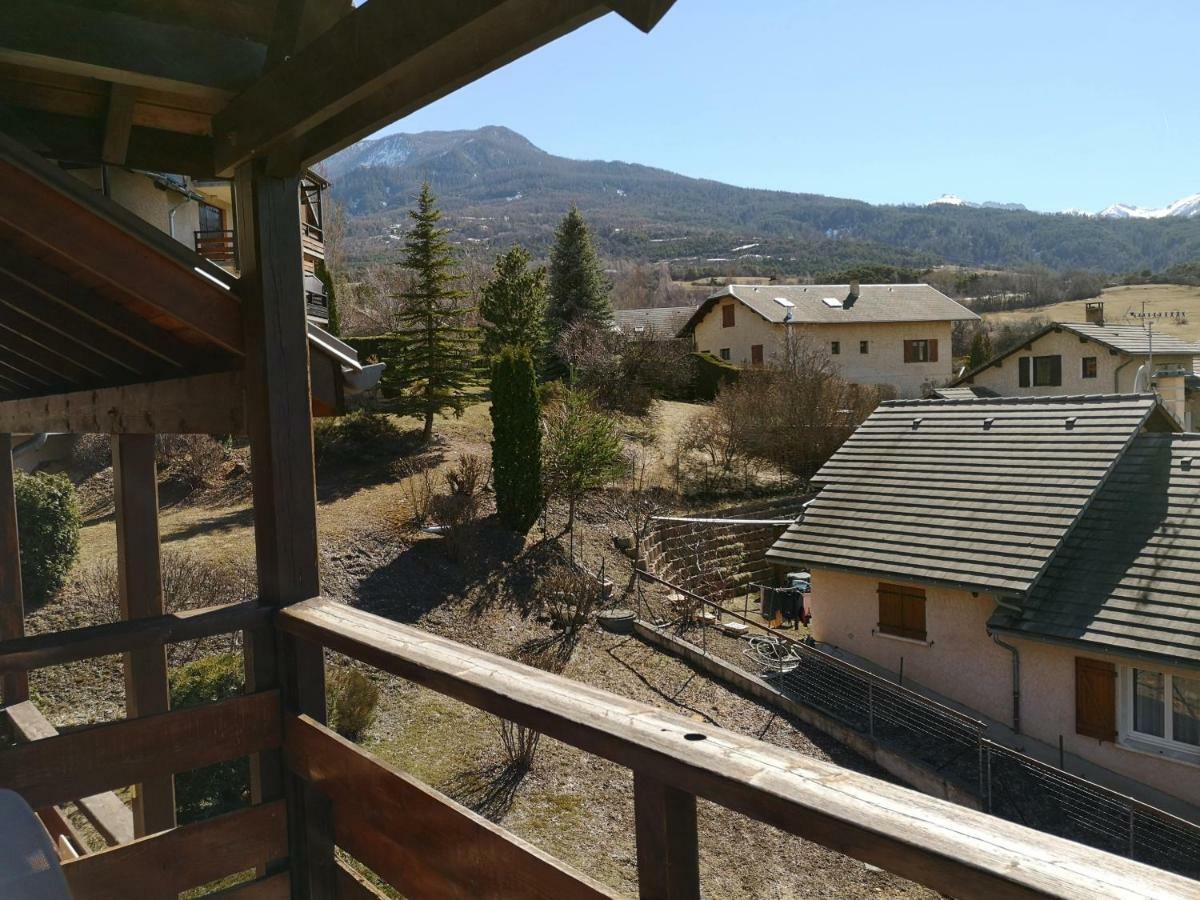 T4 72m2 A Entre Les Orres Et Embrun A Cote Du De Serre Poncon. Baratier